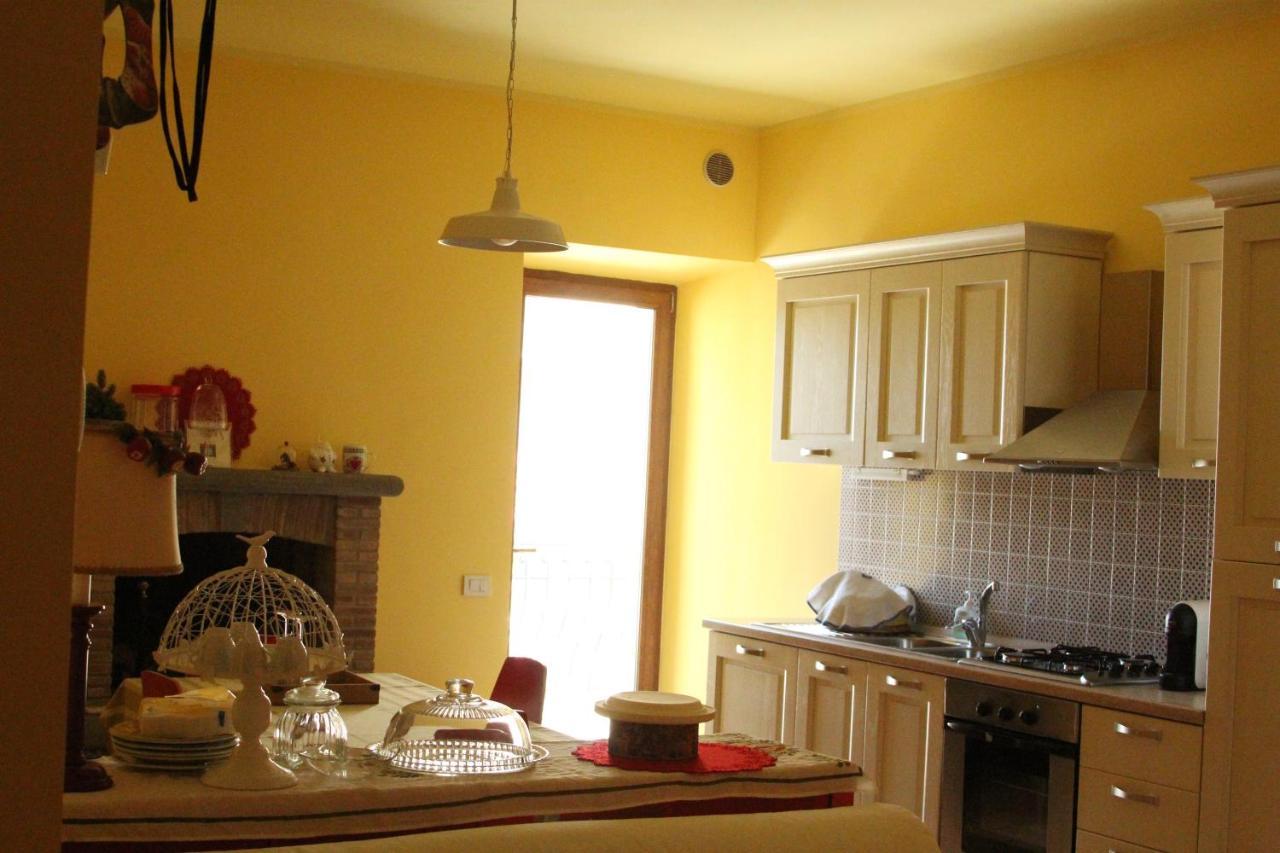 La Casa Di Gioia Bed and Breakfast Castiglione In Teverina Eksteriør billede