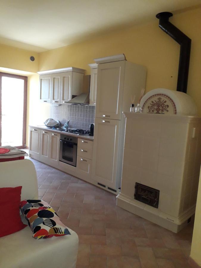 La Casa Di Gioia Bed and Breakfast Castiglione In Teverina Eksteriør billede