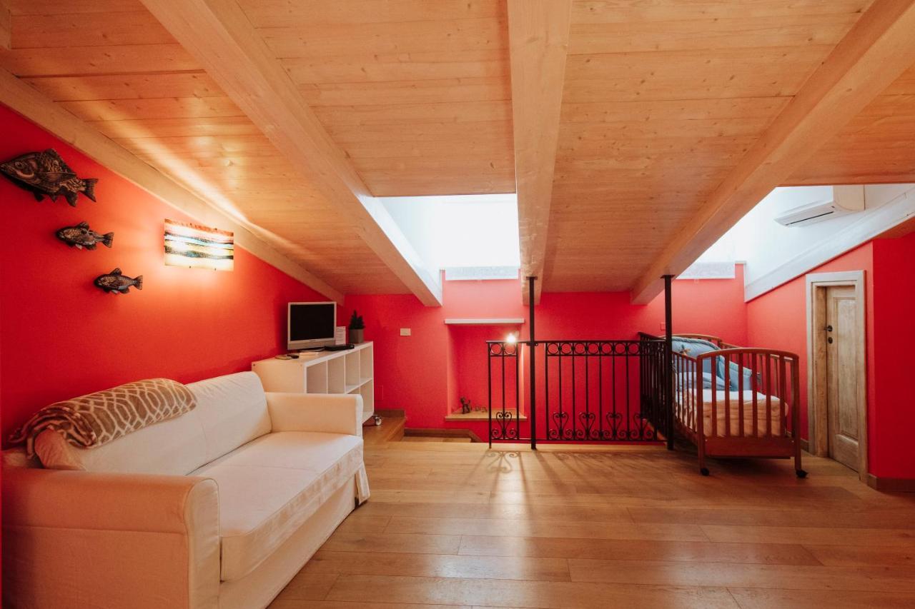 La Casa Di Gioia Bed and Breakfast Castiglione In Teverina Eksteriør billede