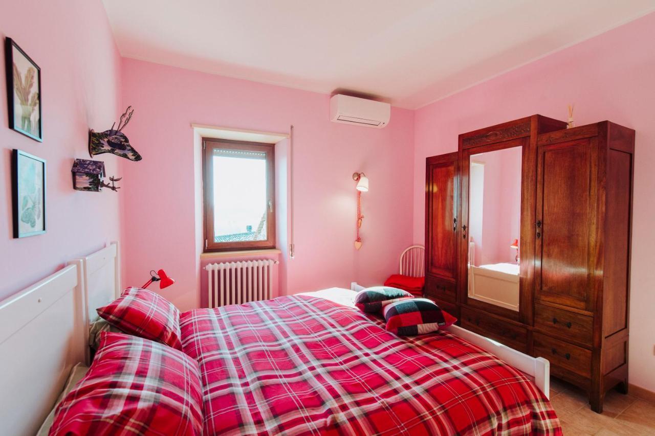La Casa Di Gioia Bed and Breakfast Castiglione In Teverina Eksteriør billede